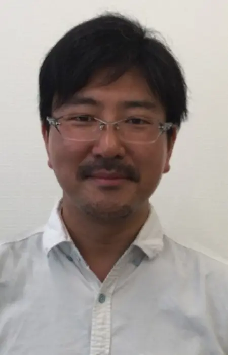 Tomoyuki Oowada